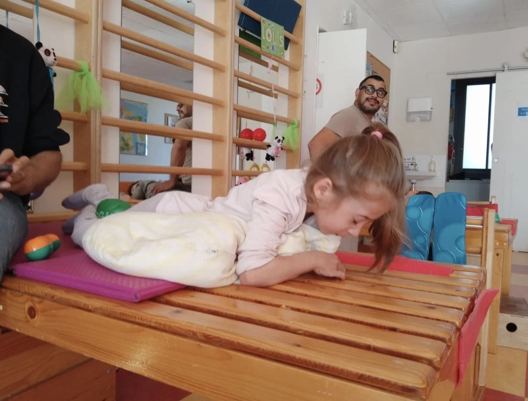 {Un bout d'Emmy}_11_28_2025_7